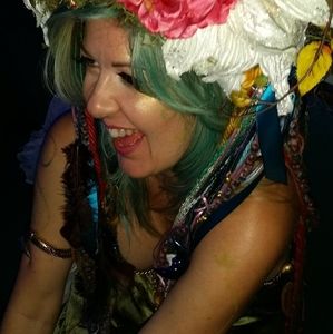 Meet your Posher, Jenny